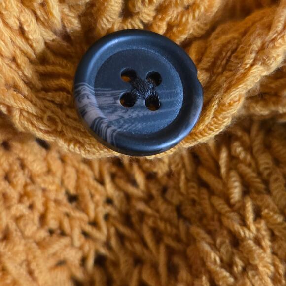 American Eagle Cropped Cardigan Sweater Yellow Slouchy Crochet Knit Boxy XS - Picture 12 of 13